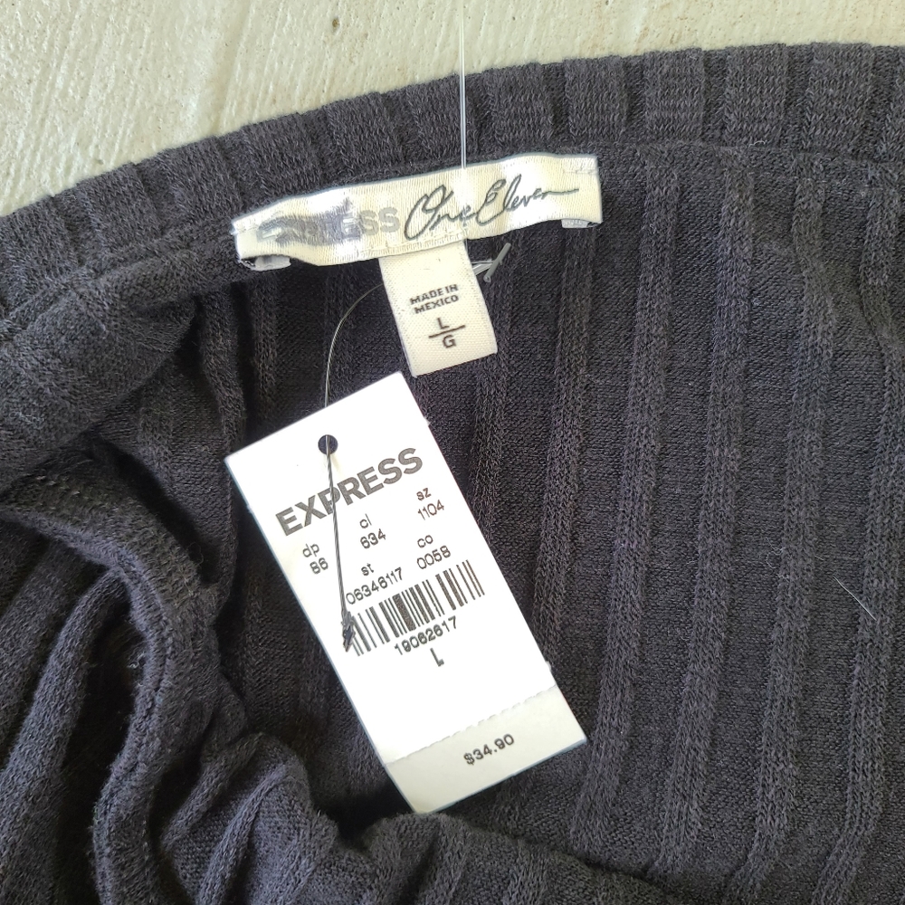 Express Ribbed off shoulder top - Picture 8 of 9